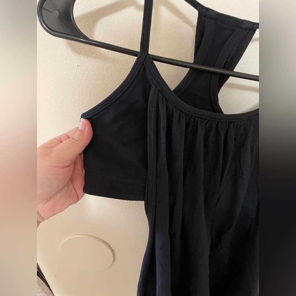 ✨Lululemon No Limits Black Tank Top Size 2 - Picture 5 of 9